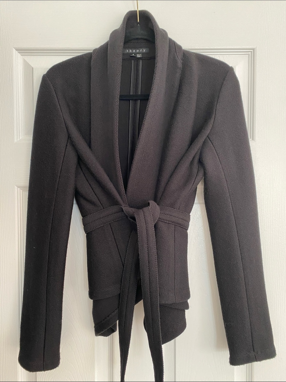 Theory Women's Black Belted Shawl Collar Jacket Size Small